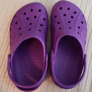 Crocs size J 3